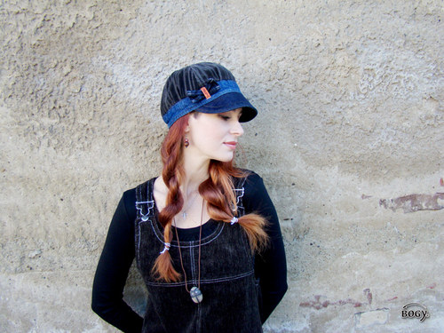 Podzimní bekovka se záhyby a mašlí, denim/manšestr — foto 3