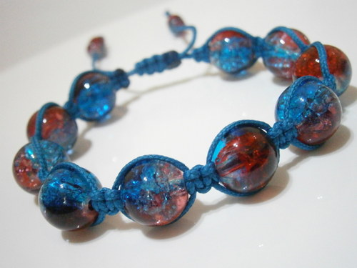 Modročervený náramek (shamballa) — foto 2
