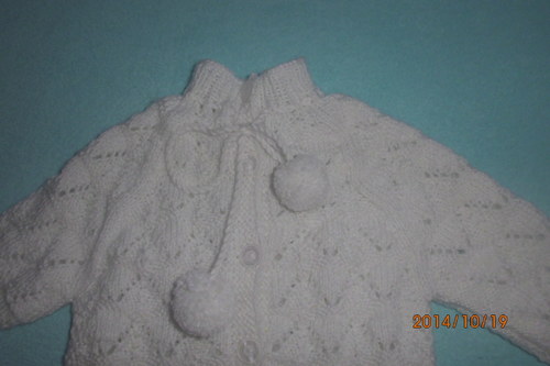 Bílý svetřík — foto 3