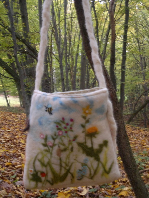 Plstěná taška,klobouček a koník — foto 3