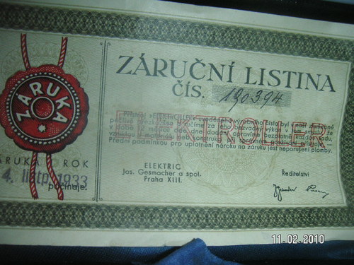 Masážní starý přístroj. — foto 4