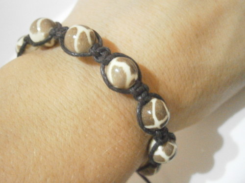 Hnědý Shamballa náramek (macramé) — foto 6