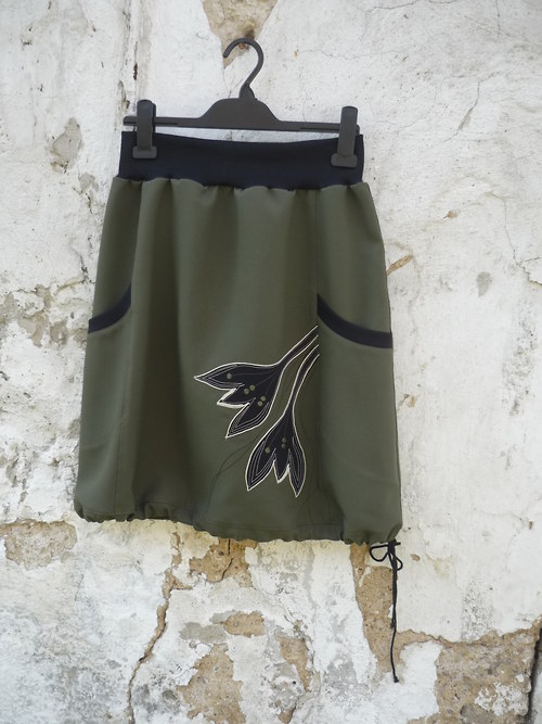 Khaki sukně dole na stažení — foto 2