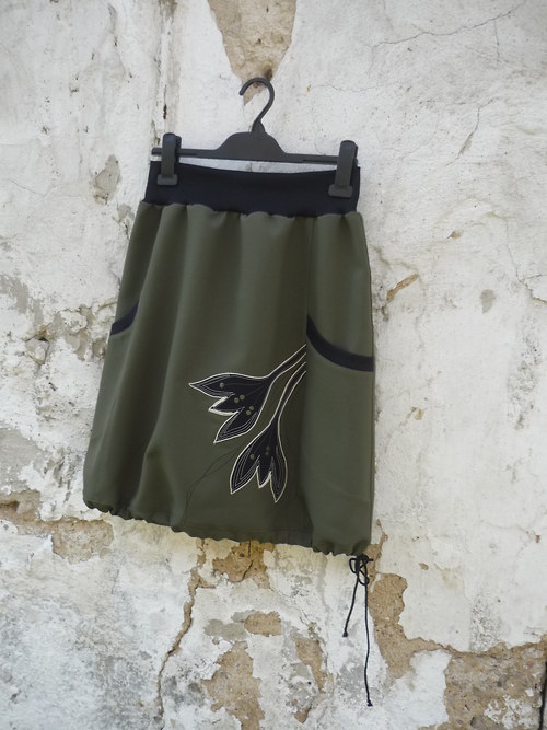 Khaki sukně dole na stažení — foto 3