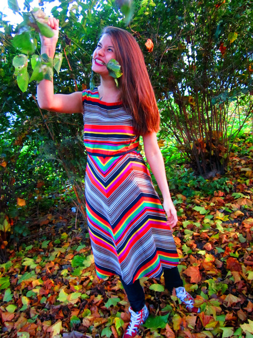 Retro šaty stripes in colours — foto 3