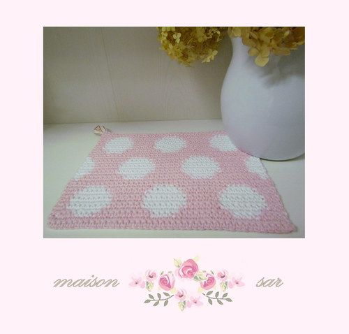 PUNTÍKY/ LIGHT PINK - háčkovaná podložka — foto 2