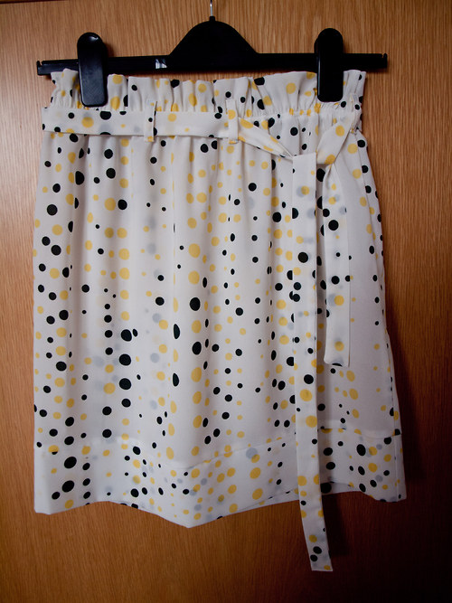 Puntíkovaná sukně — foto 2