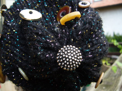 Hučka - vysypané knoflíky — foto 3