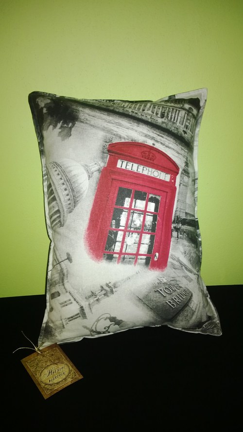 Polštářek TELEPHONE.-) — foto 2