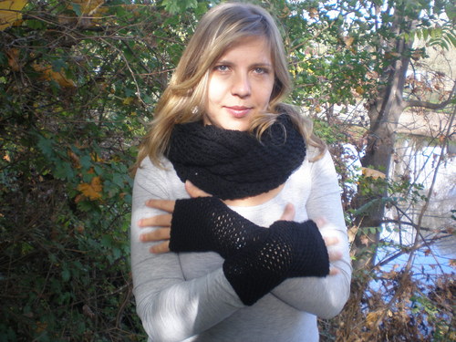 Černé návleky na ruce — foto 3