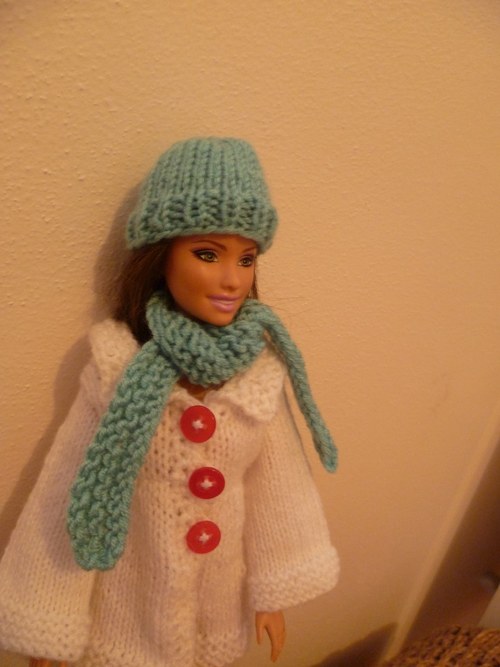 Čepice a šála pro barbie — foto 2