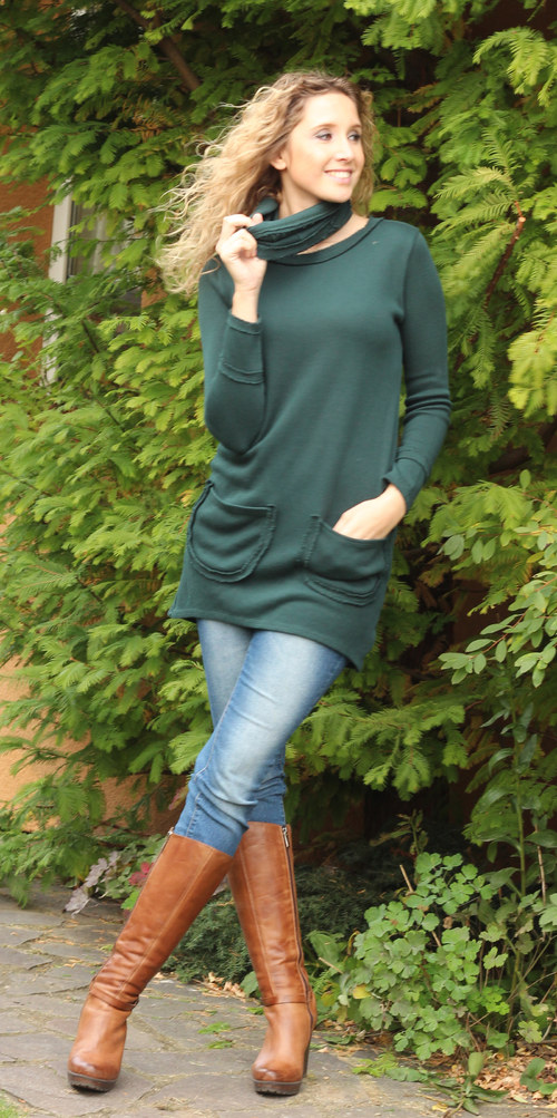 Zelené úpletové šaty — foto 4
