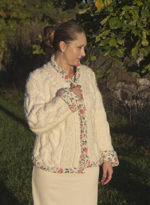 Bílý svetr — foto 3