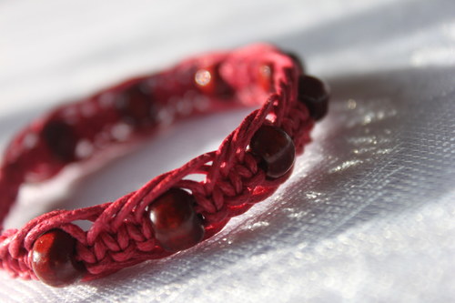 Náramek makramé/shamballa — foto 2