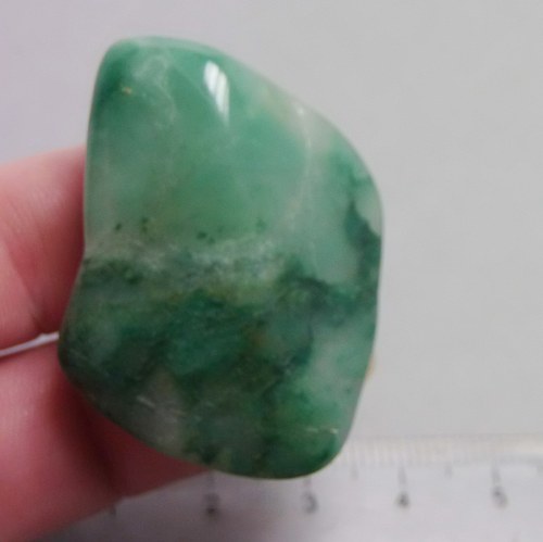Prasem (africký jadeit) tromlovaný - D597 — foto 3