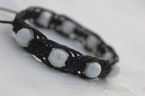 Náramek makramé/shamballa — foto 3