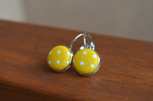 Buttonkové naušnice sluníčka — foto 2
