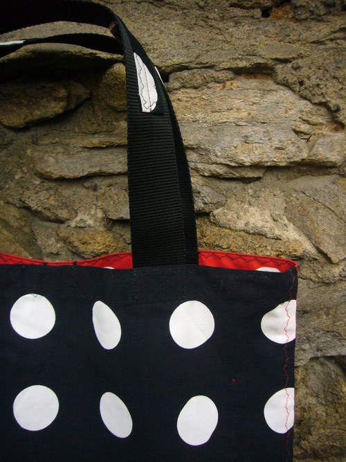 Kabeloša - Puntík - Red Black — foto 4