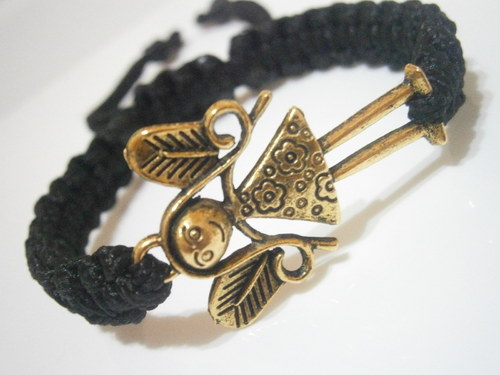 Náramek s andílkem (macramé/shamballa) — foto 4