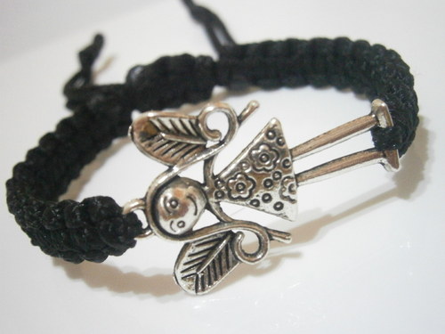 Náramek s andílkem (macramé/shamballa) — foto 3