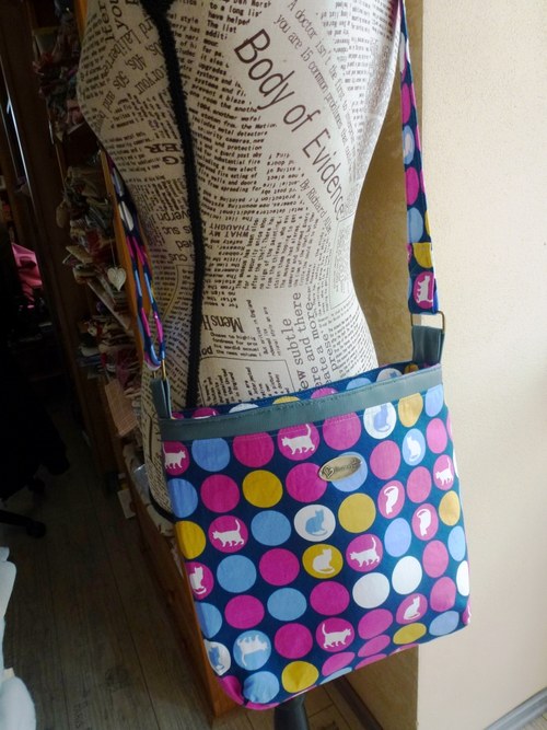 Crossbody kabelka kočičí — foto 4