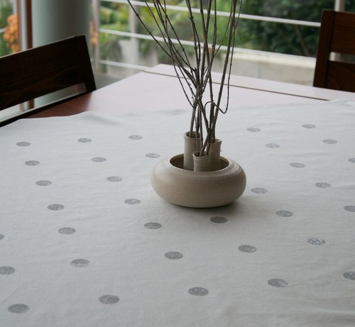 Ubrus- Puntíky stříbrné — foto 2