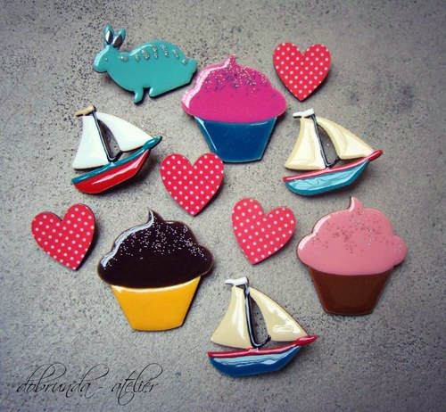 Cupcake malinový - brož — foto 3