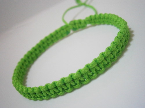 Veselé náramky (shamballa/macramé) - Zelený neon — foto 3
