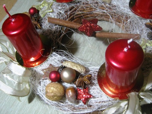 Adventní věnec zlatočervený — foto 3