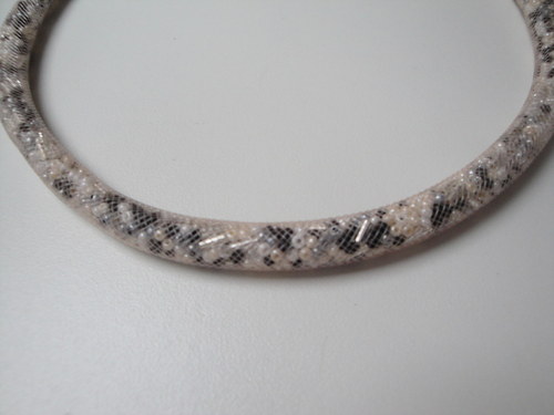 Černokrémový — foto 2