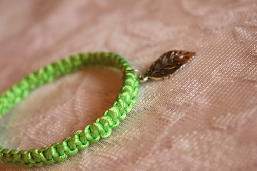 Náramek makramé/shamballa — foto 4