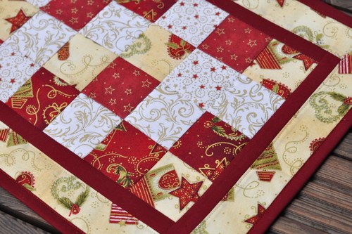 Vánoční patchwork do bordova — foto 3