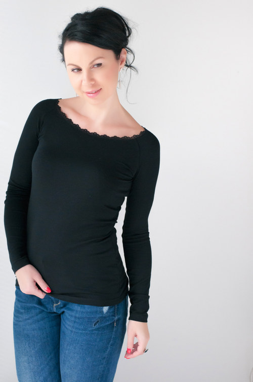 Dámské tričko černé — foto 2