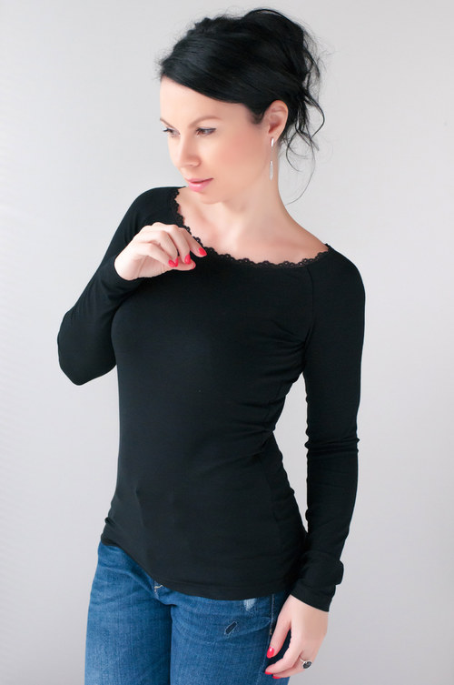 Dámské tričko černé — foto 4