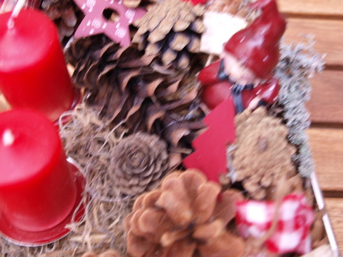 Vánoce se skřítky - adventní věnec — foto 4
