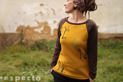 Triko ............ S - M — foto 2