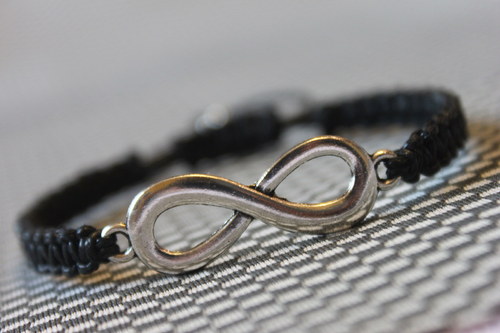 Infinity.. Náramek makramé/shamballa — foto 2