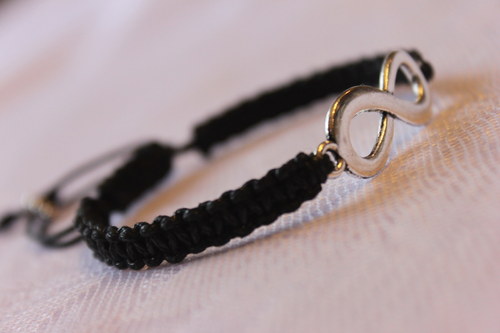 Infinity.. Náramek makramé/shamballa — foto 4