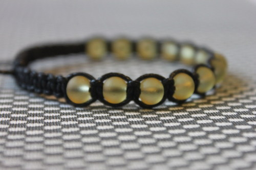 Náramek makramé/shamballa — foto 2