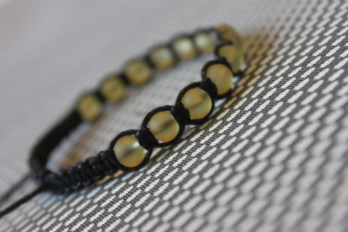 Náramek makramé/shamballa — foto 3