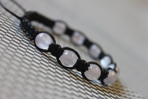 Náramek macramé/shamballa — foto 2