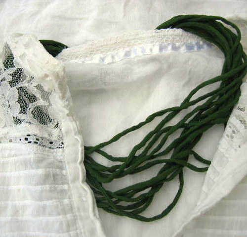 Hedvábí - Chiffon - Zelená — foto 2