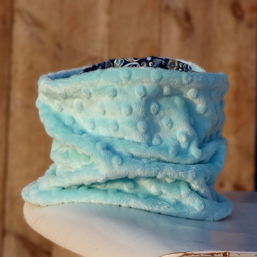 Nákrčník "modré paisley" — foto 2