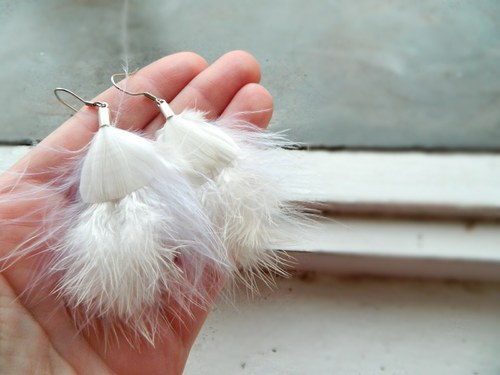 Peříčkové náušnice mini marabou — foto 3