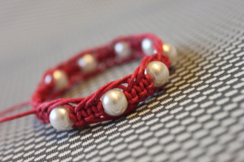 Vánoční.. Náramek macramé/shamballa — foto 6
