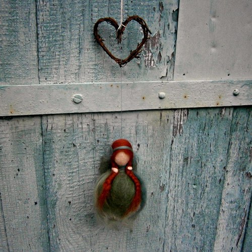 Víla s proutěným srdíčkem - zelená — foto 2