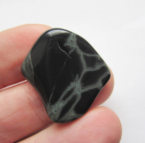 Obsidián pavoučí 24x23x6 — foto 3
