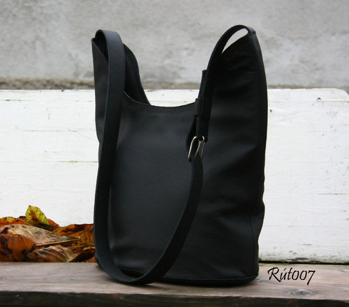 Jednoduše elegantní_black — foto 3