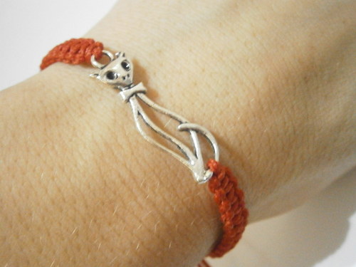 Náramek "Elegantní kočka" (macramé) — foto 6