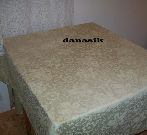 Ubrus S Třpytkami — foto 2